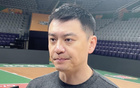 楊鳴：韓德君傷肩缺陣，需加強(qiáng)防守專注與強(qiáng)度