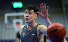 賀天舉新隊(duì)亮相，非遼籃，已至廣東。