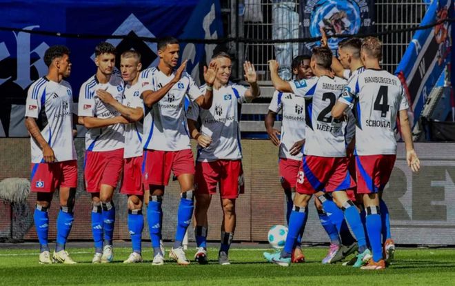 6-1升級，漢堡狂勝重返德甲，球迷狂歡！
